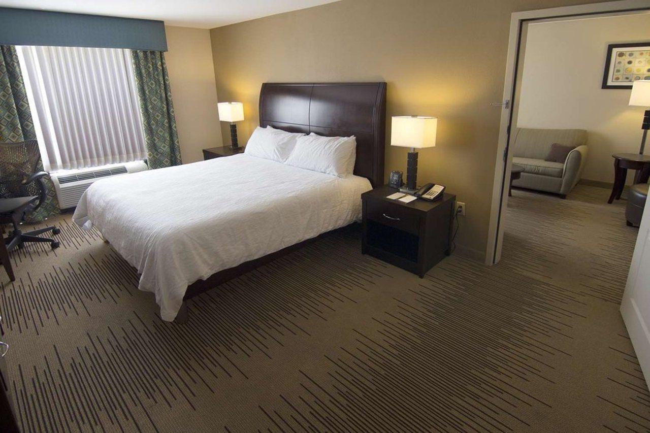 Hilton Garden Inn Cincinnati/Мейсон Экстерьер фото