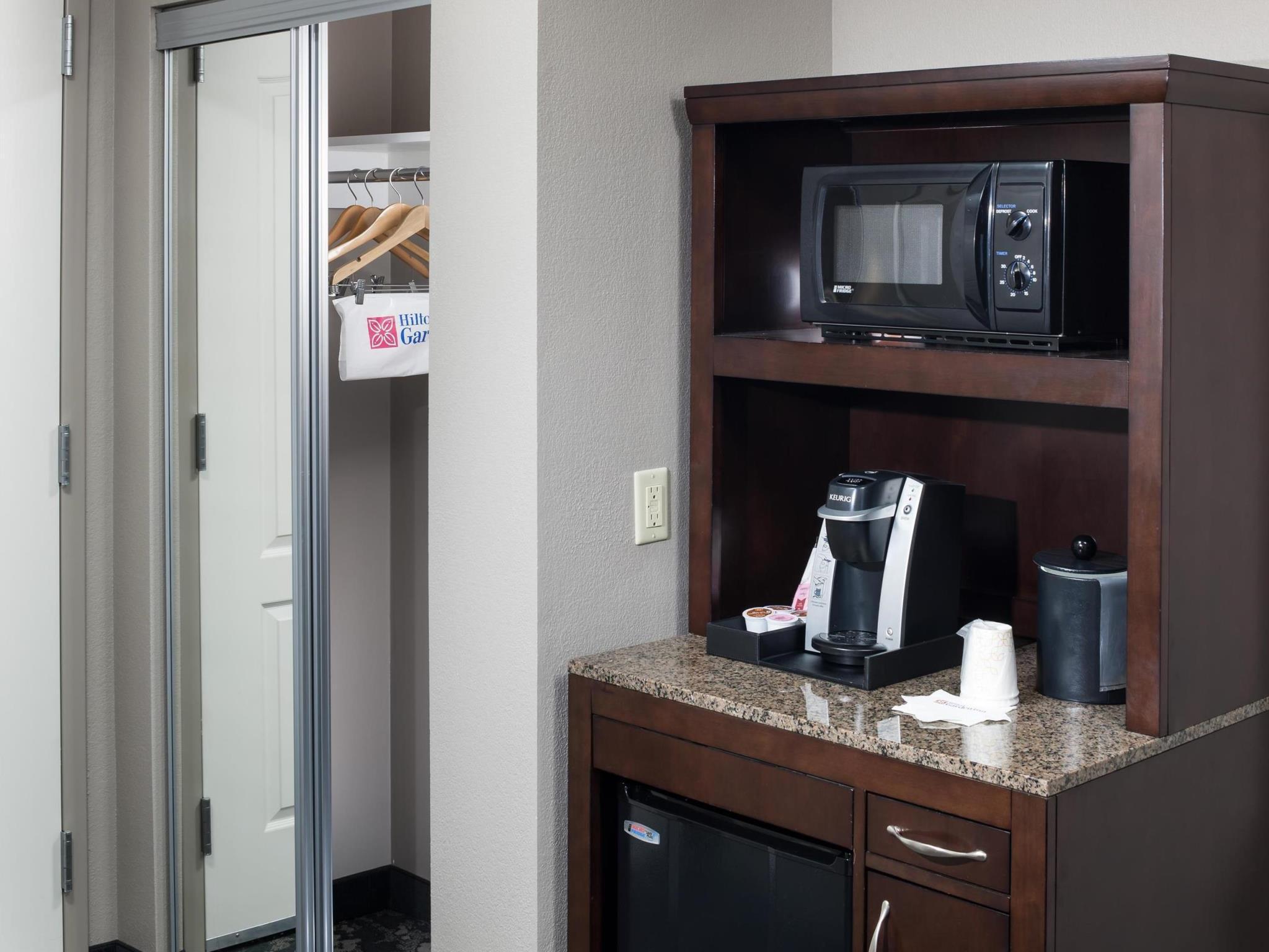 Hilton Garden Inn Cincinnati/Мейсон Экстерьер фото