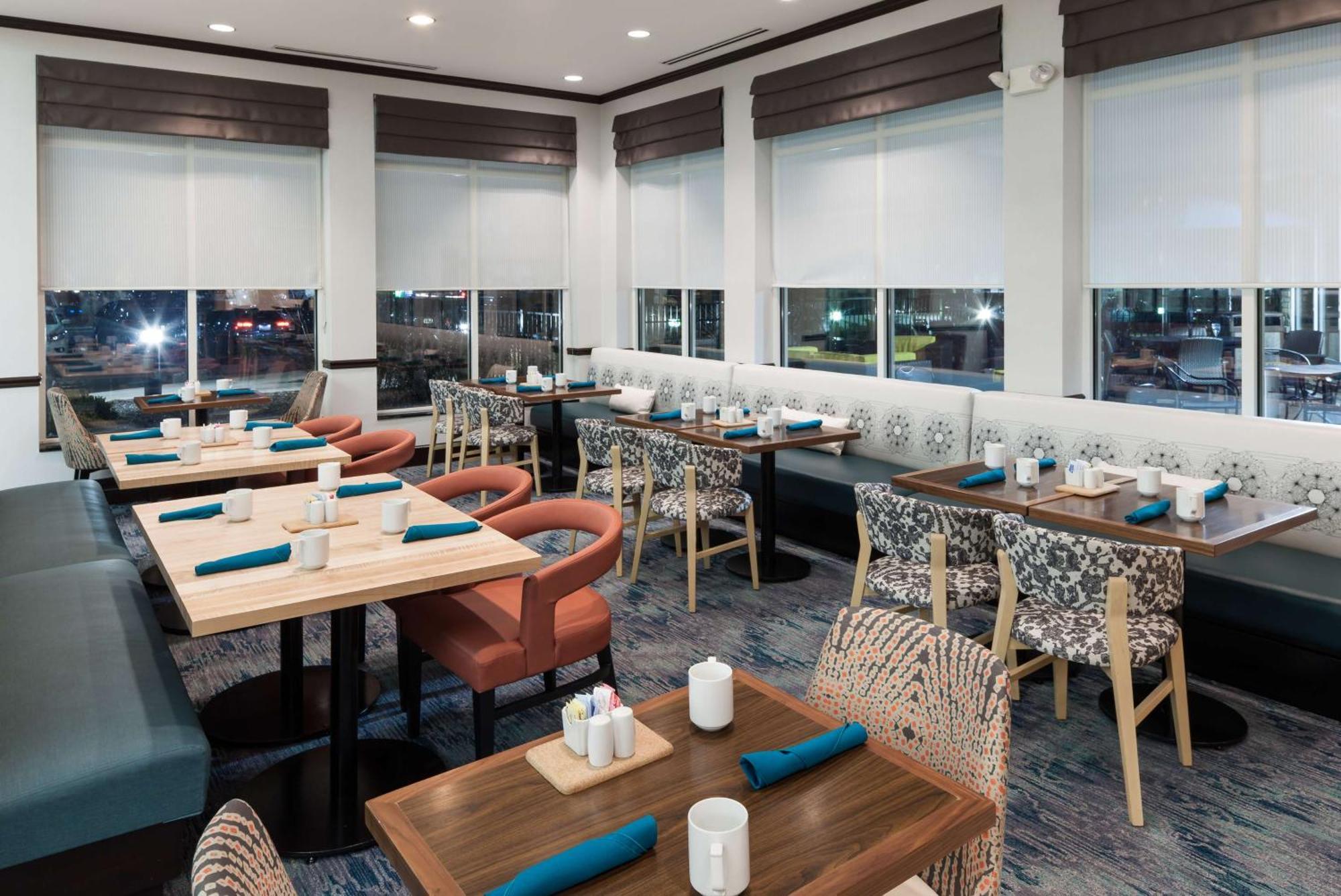 Hilton Garden Inn Cincinnati/Мейсон Экстерьер фото