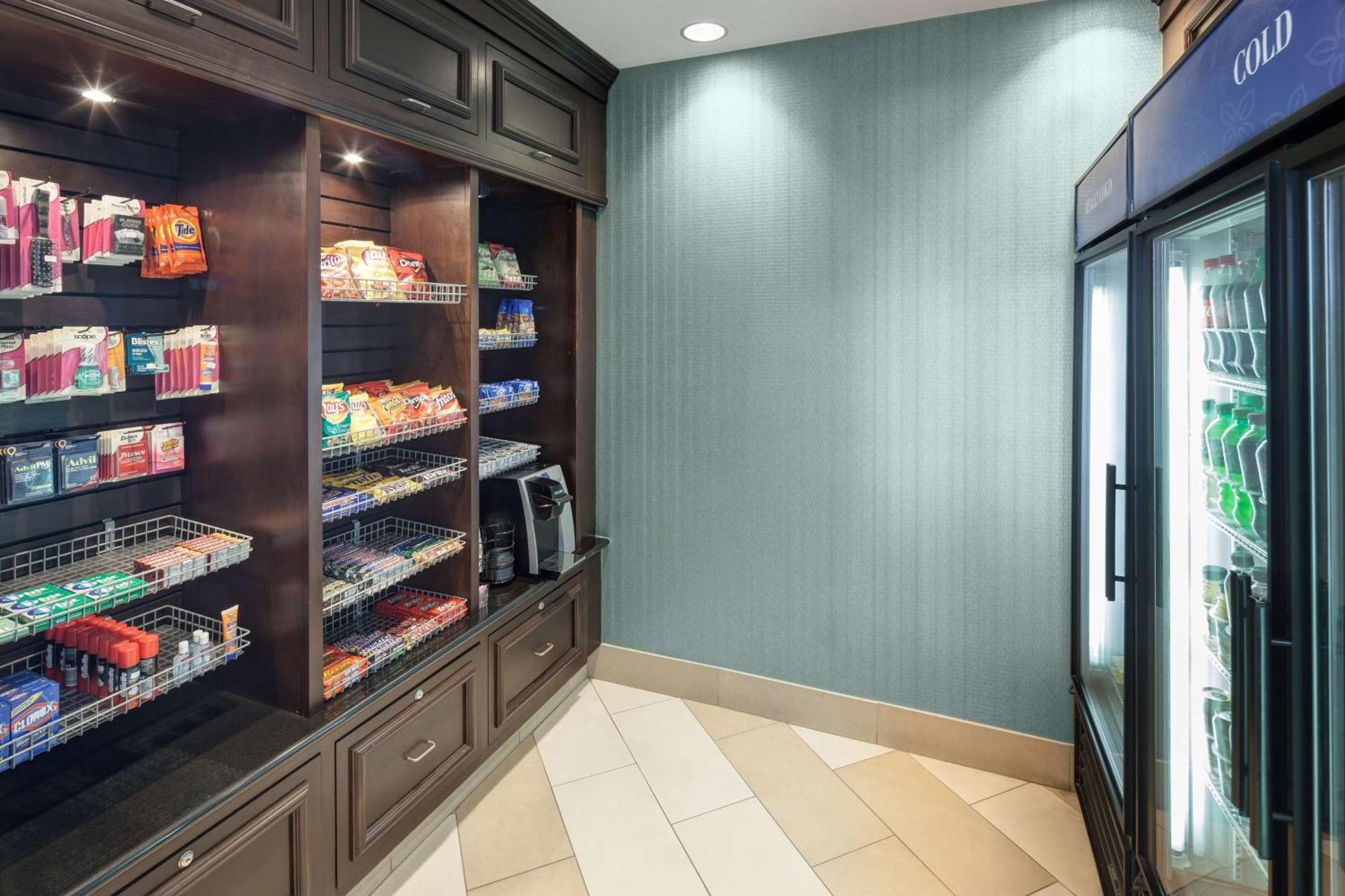 Hilton Garden Inn Cincinnati/Мейсон Экстерьер фото